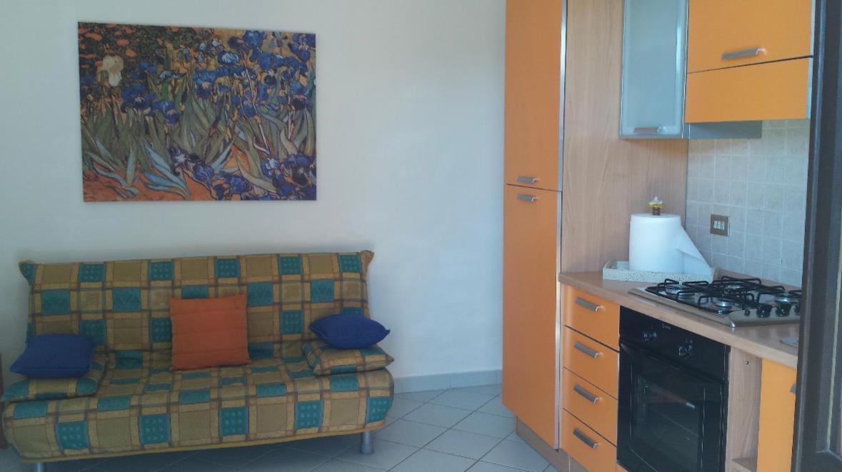 Appartamento A 200Mt Da "La Pelosa" Stintino Exterior foto